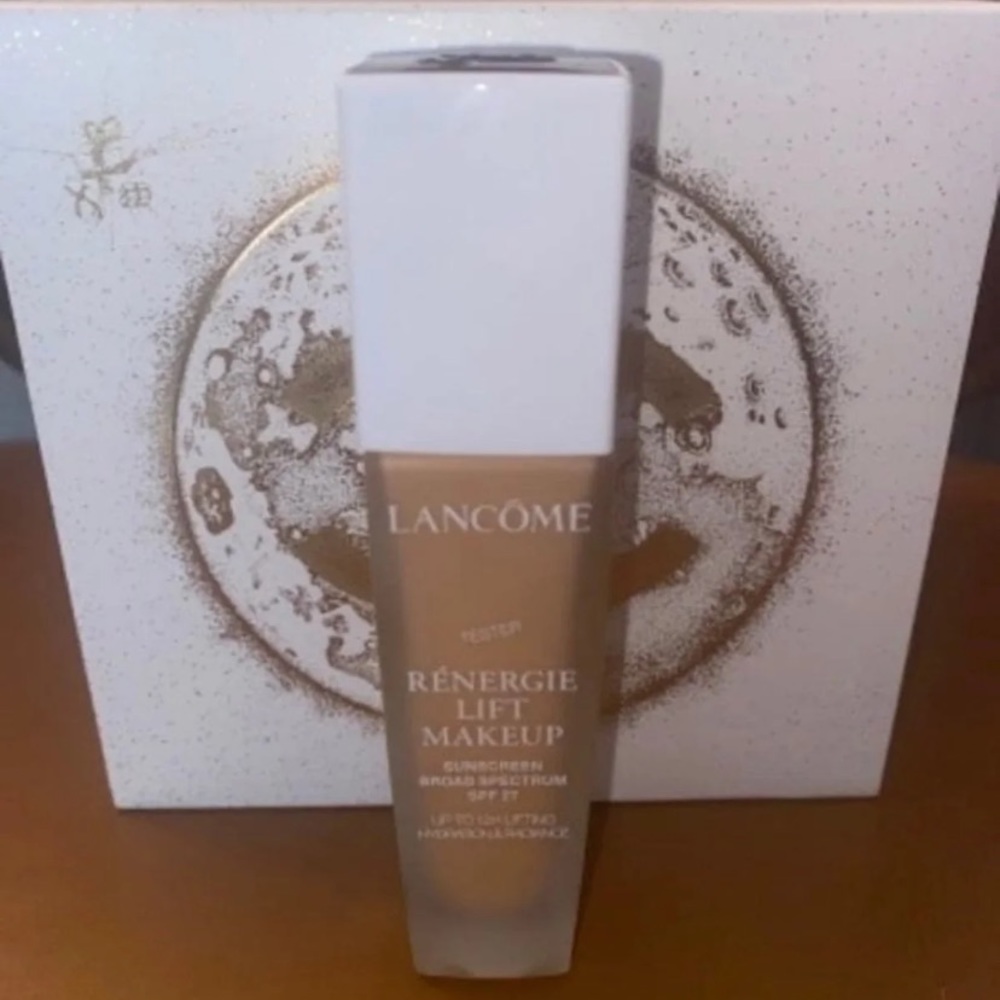Lancome foundation